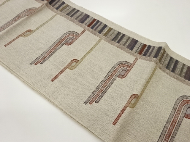 手織り紬縞に抽象横線模様織出し名古屋帯